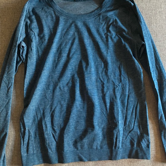 Lululemon LS shirt - Picture 6 of 8